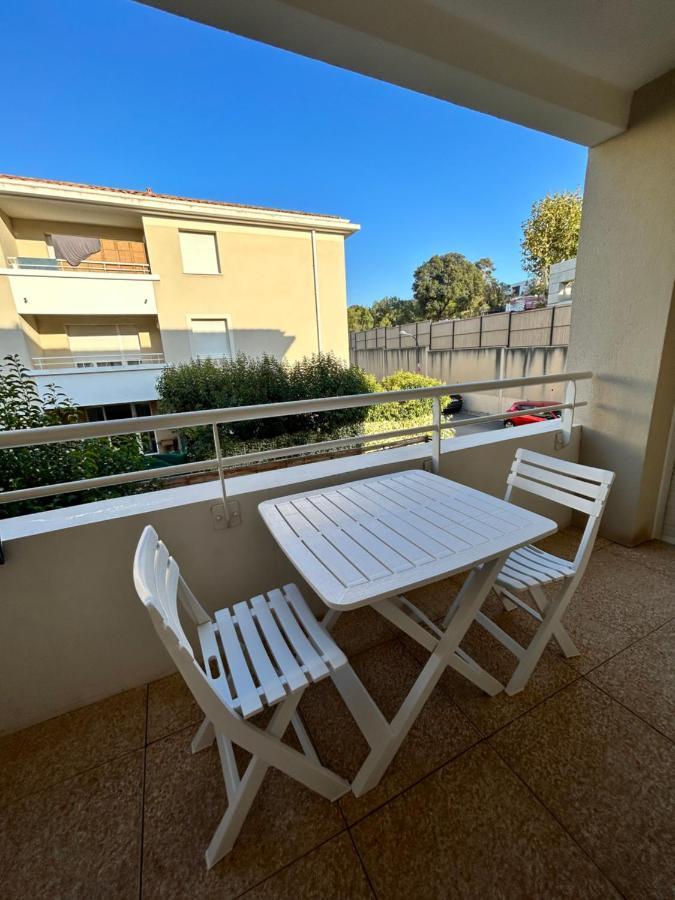 Appartement Avec Terrasse Et Box Entre Plages Et Nature Marseille Extérieur photo