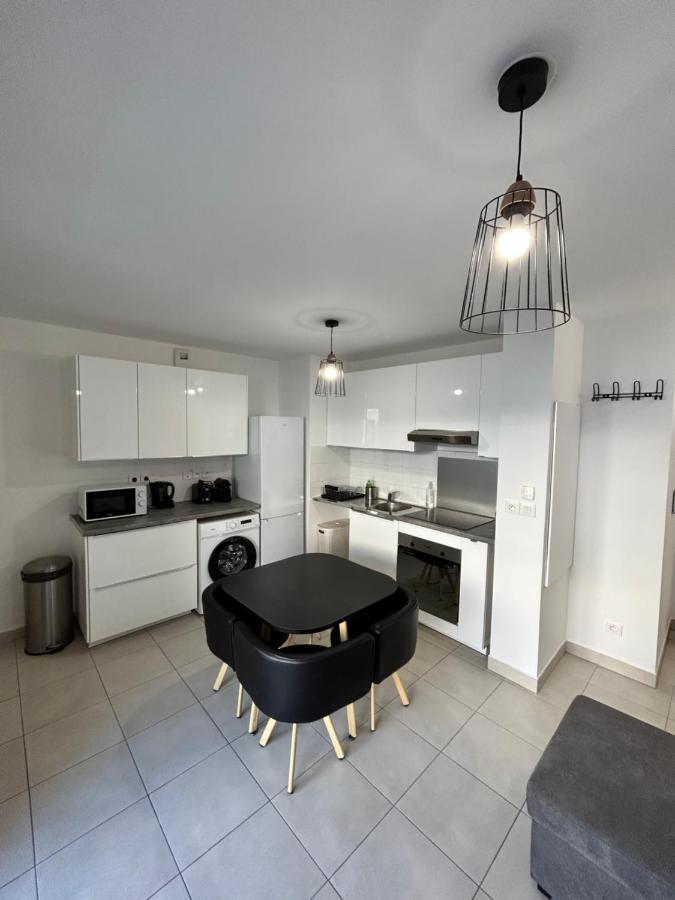 Appartement Avec Terrasse Et Box Entre Plages Et Nature Marseille Extérieur photo