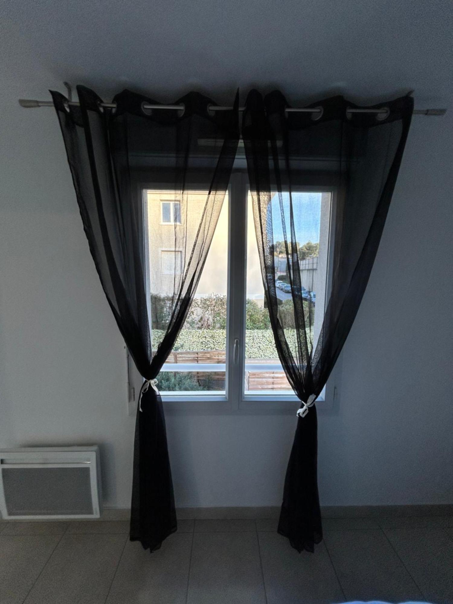 Appartement Avec Terrasse Et Box Entre Plages Et Nature Marseille Extérieur photo
