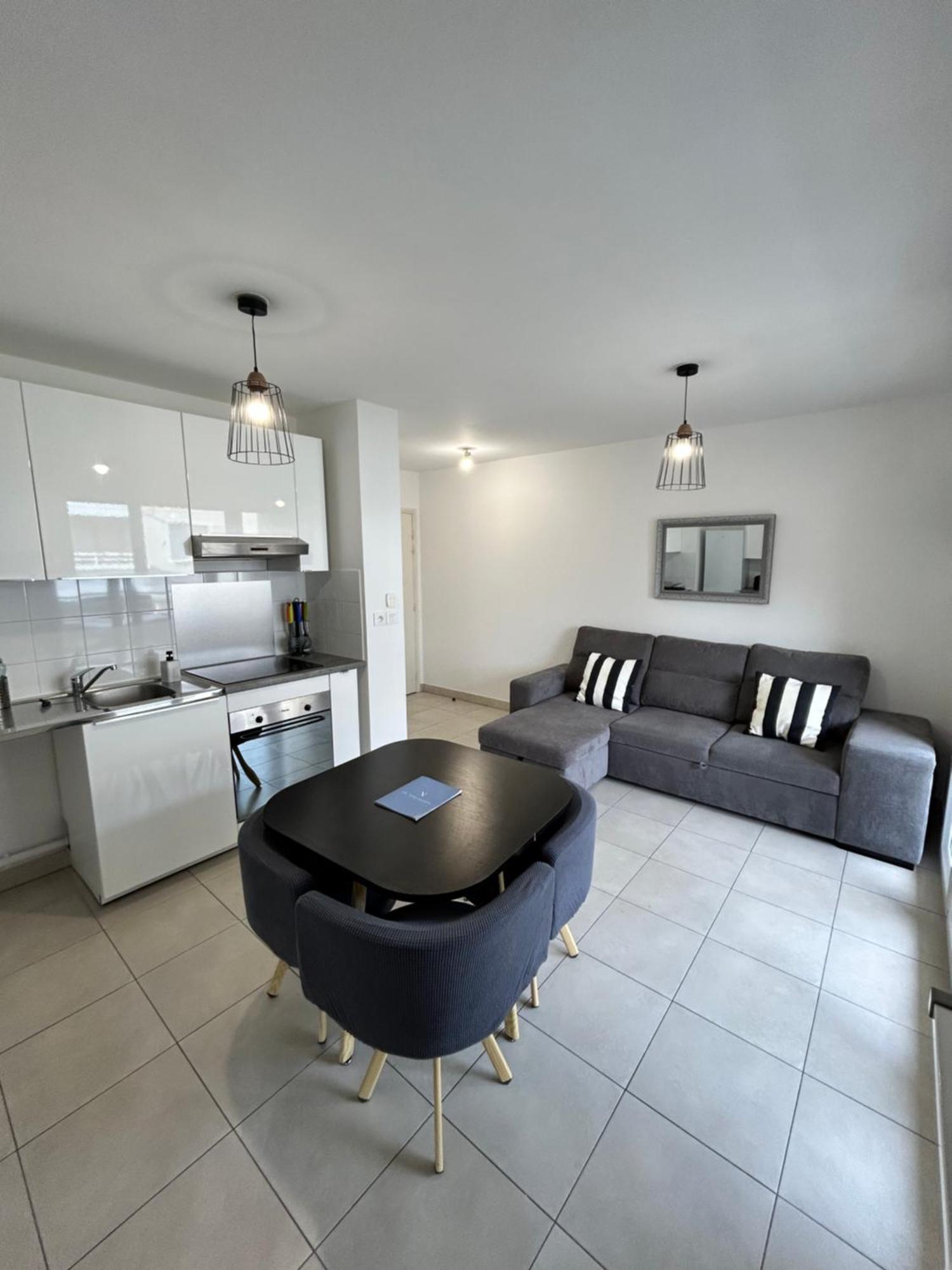 Appartement Avec Terrasse Et Box Entre Plages Et Nature Marseille Extérieur photo