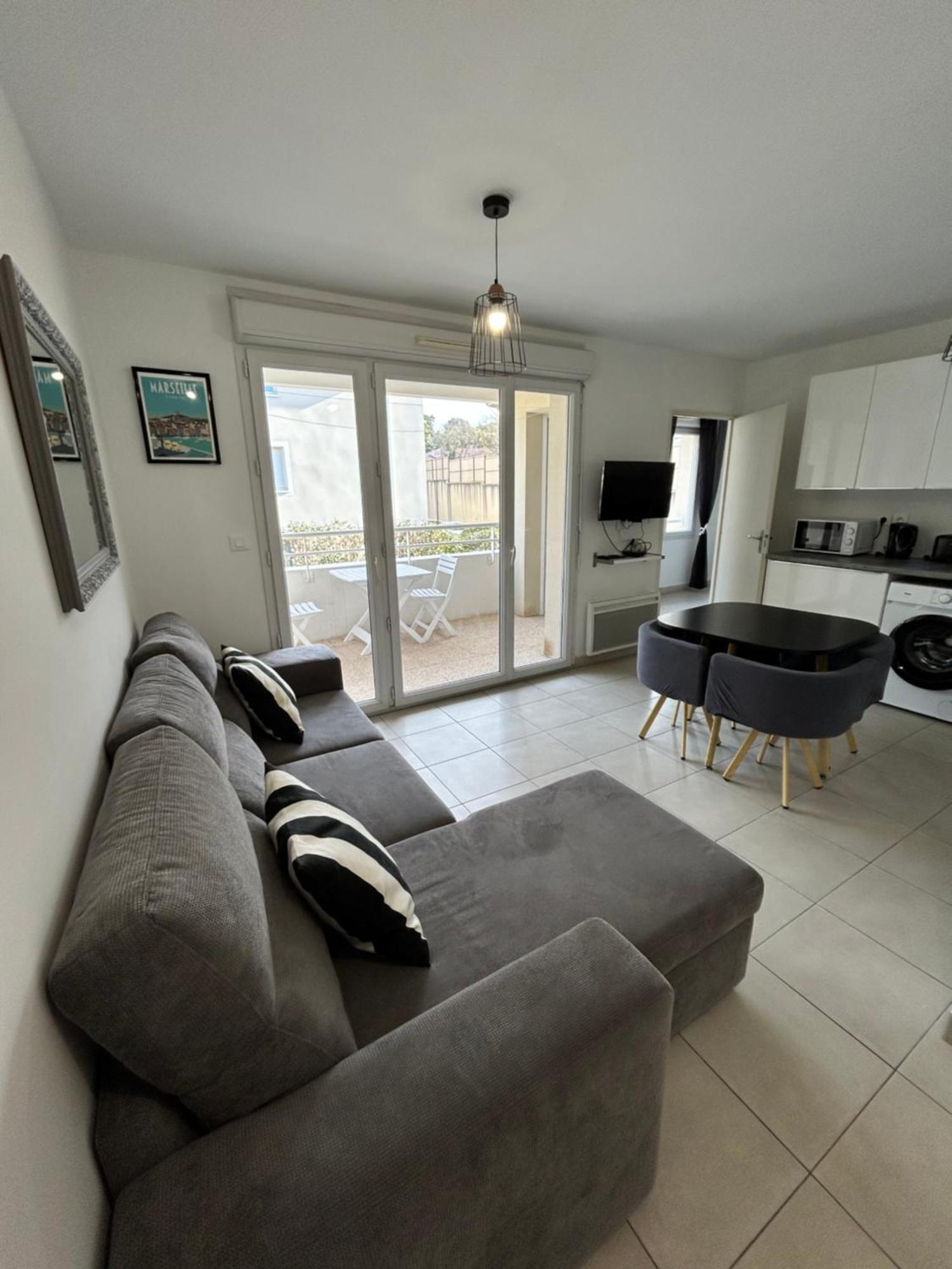 Appartement Avec Terrasse Et Box Entre Plages Et Nature Marseille Extérieur photo
